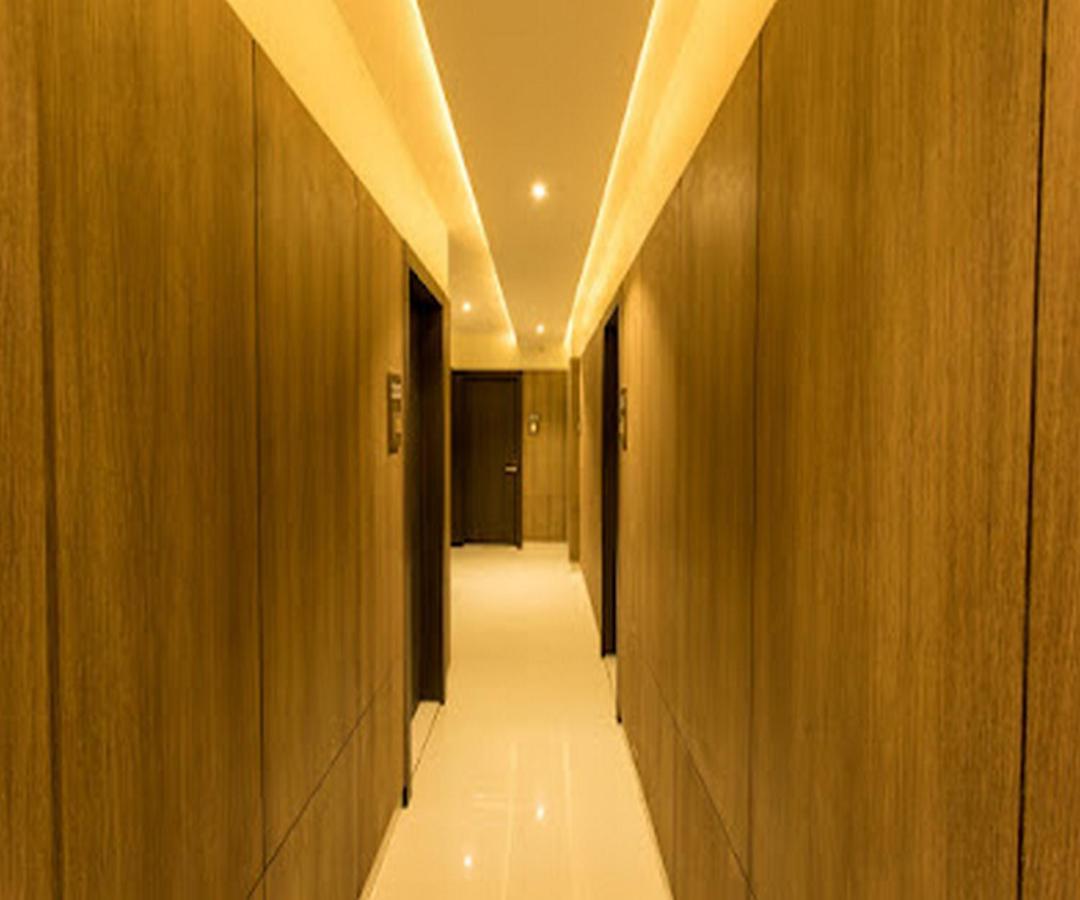 Cherrystay Kiran Inn Индор Екстериор снимка