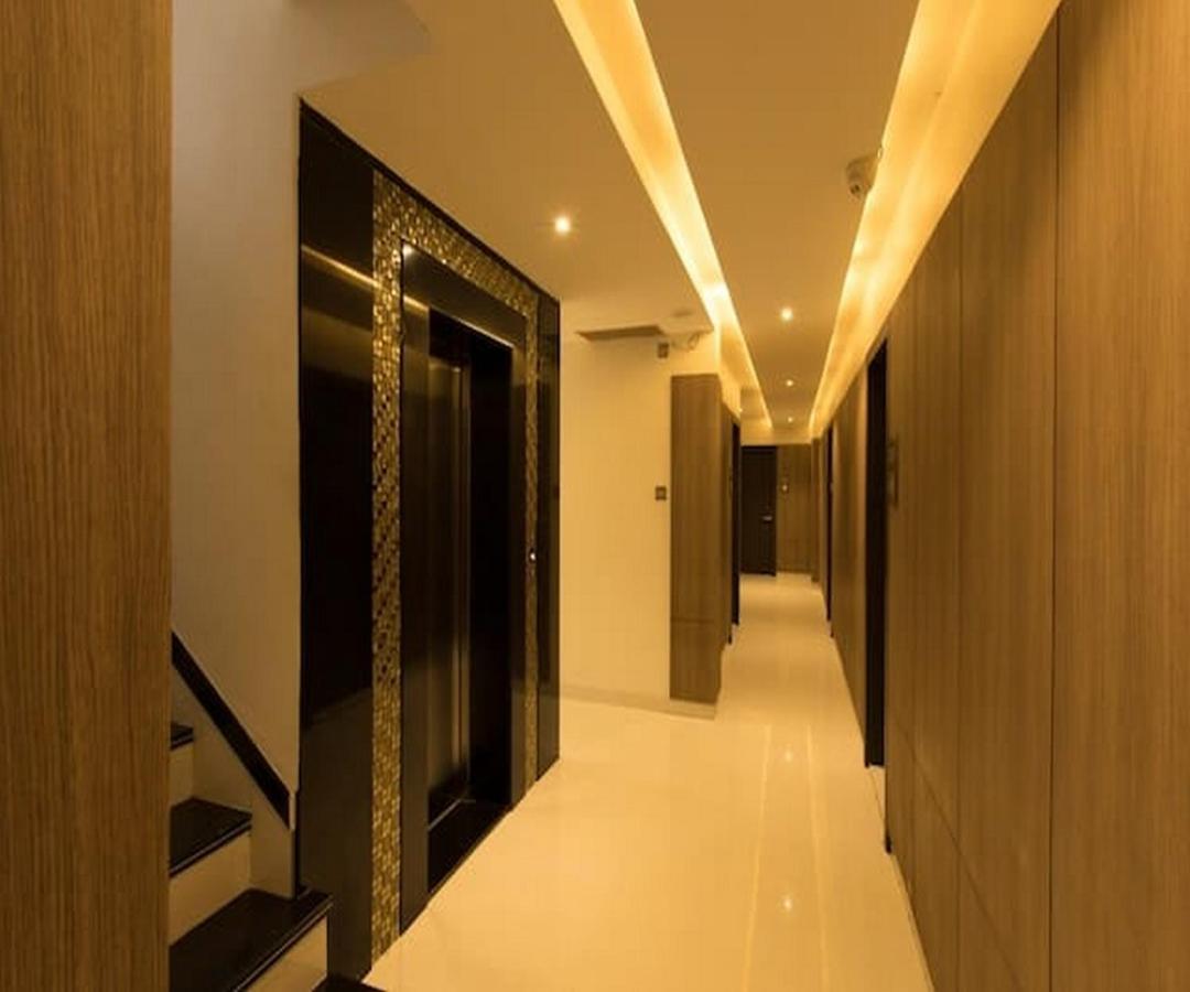 Cherrystay Kiran Inn Индор Екстериор снимка